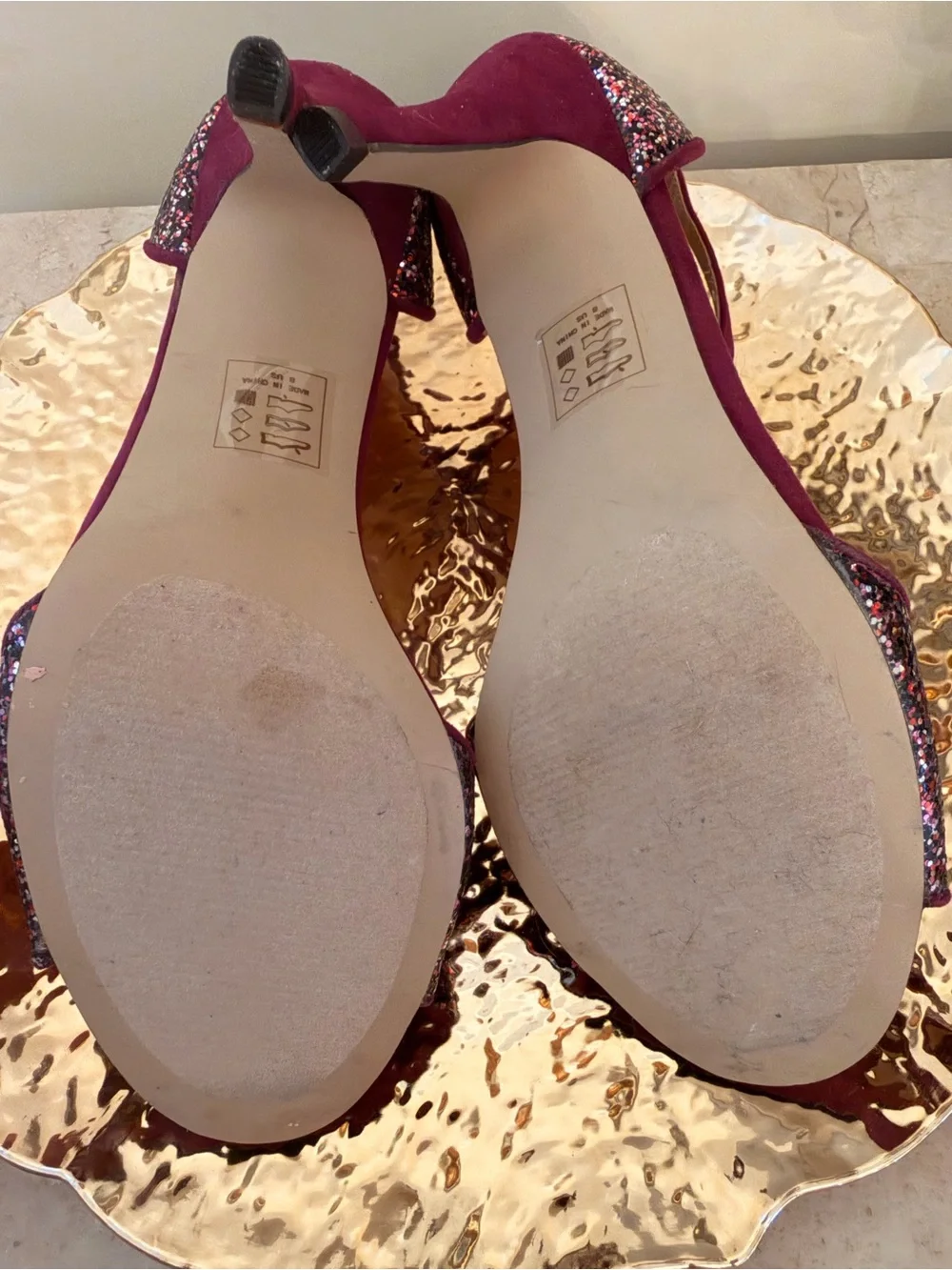 Shoe Dazzle Burgundy Glitter Ankle-Strap Heels NWOT